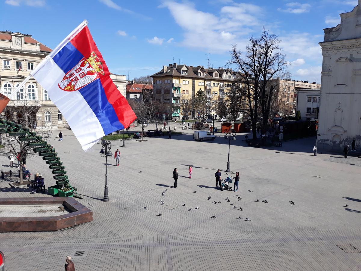 Prenociste Nikolas Grand Smederevo Exteriör bild
